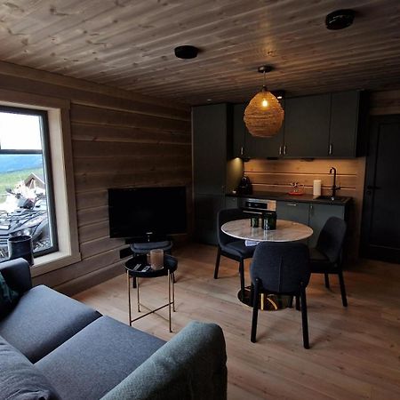 Mlodge - The Mountain Lodge Согндал Номер фото