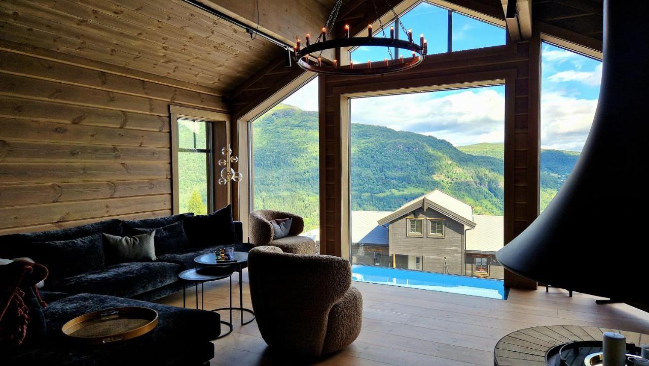 Mlodge - The Mountain Lodge Согндал Экстерьер фото